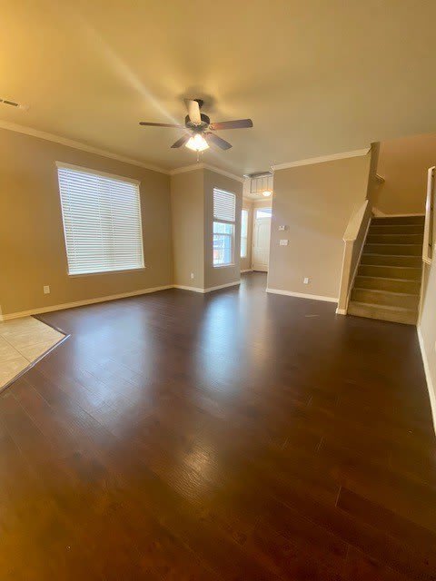 1049 N Leverett Avenue – photo 4