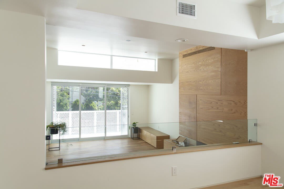 444 W Avenue 37 – photo 4