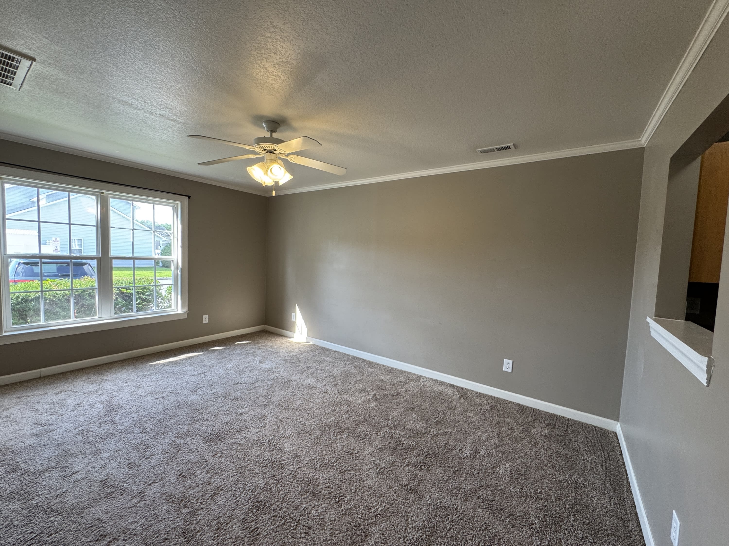 302 Streamwood Drive – photo 3