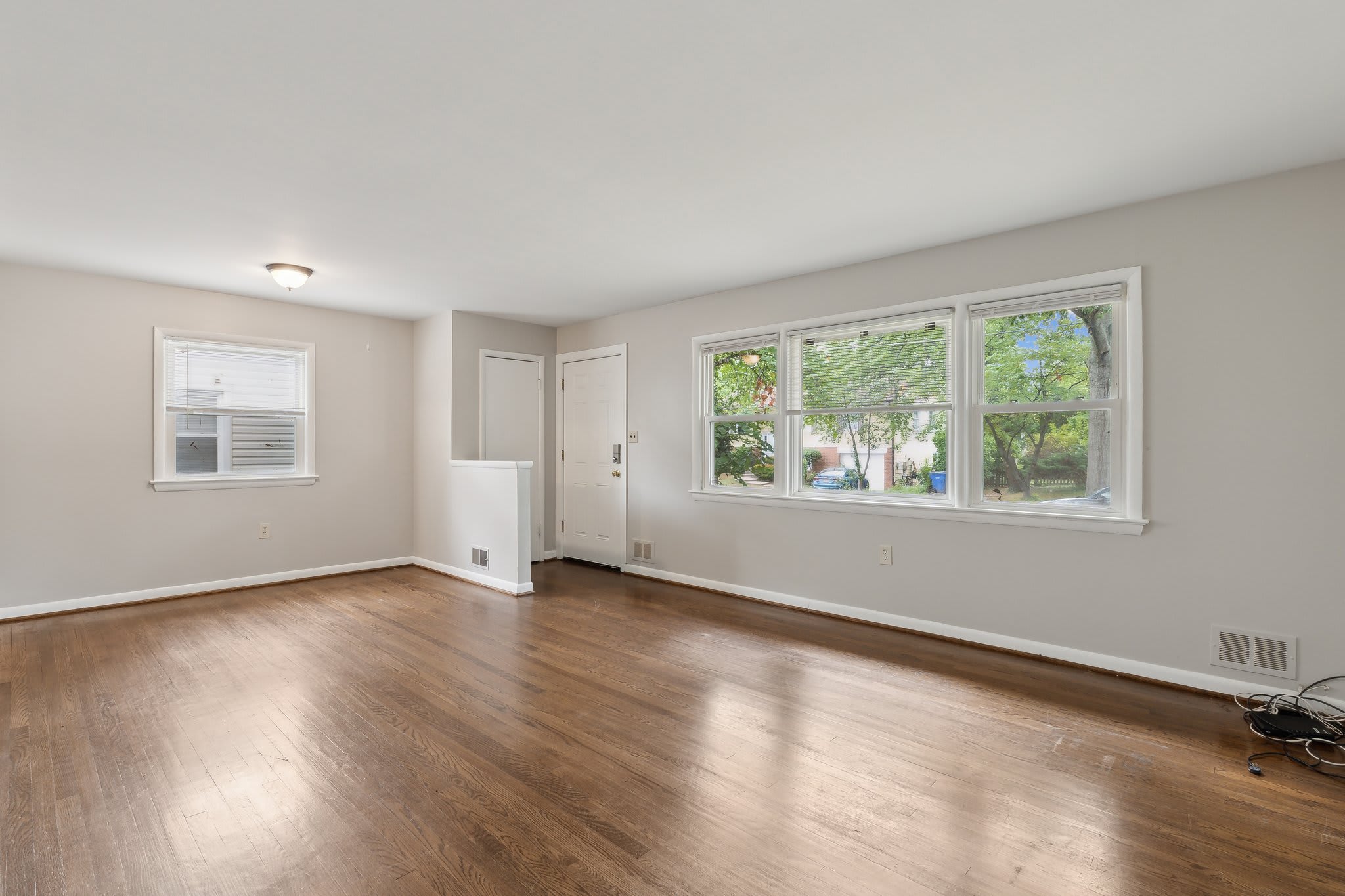 7510 Girard Avenue – photo 2