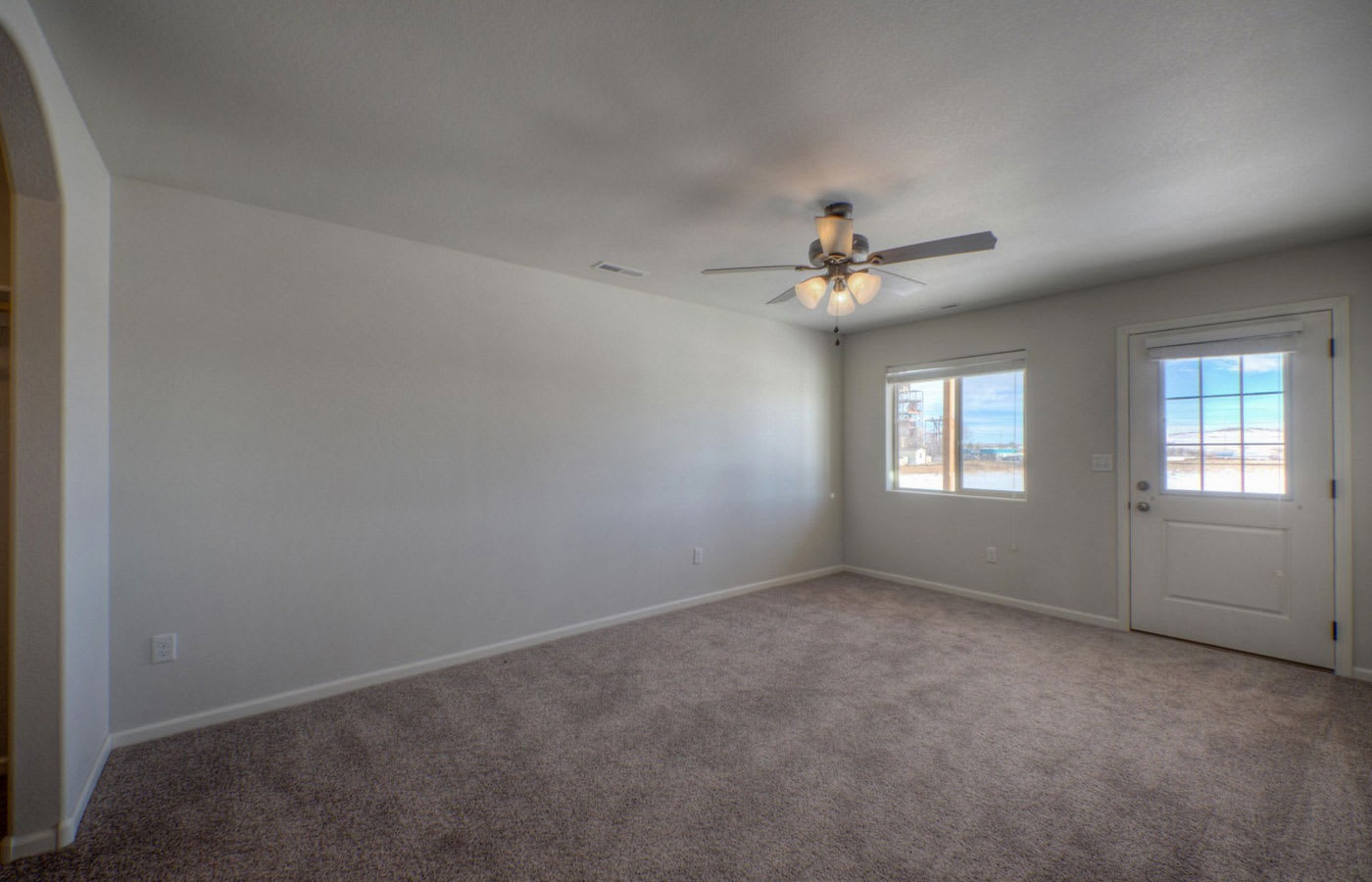 1260 E Minnesota St – photo 5