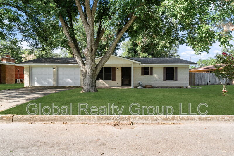 138 Bobolink Dr – photo 1