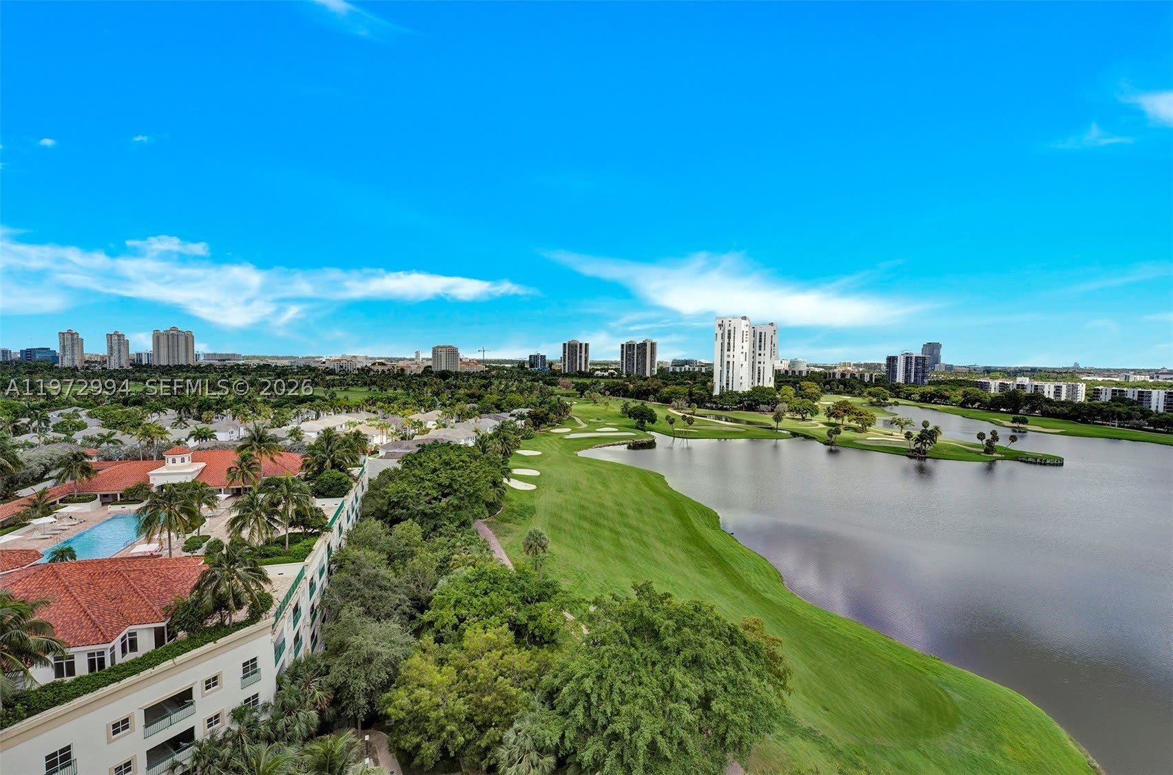 20000 E Country Club Dr – photo 1