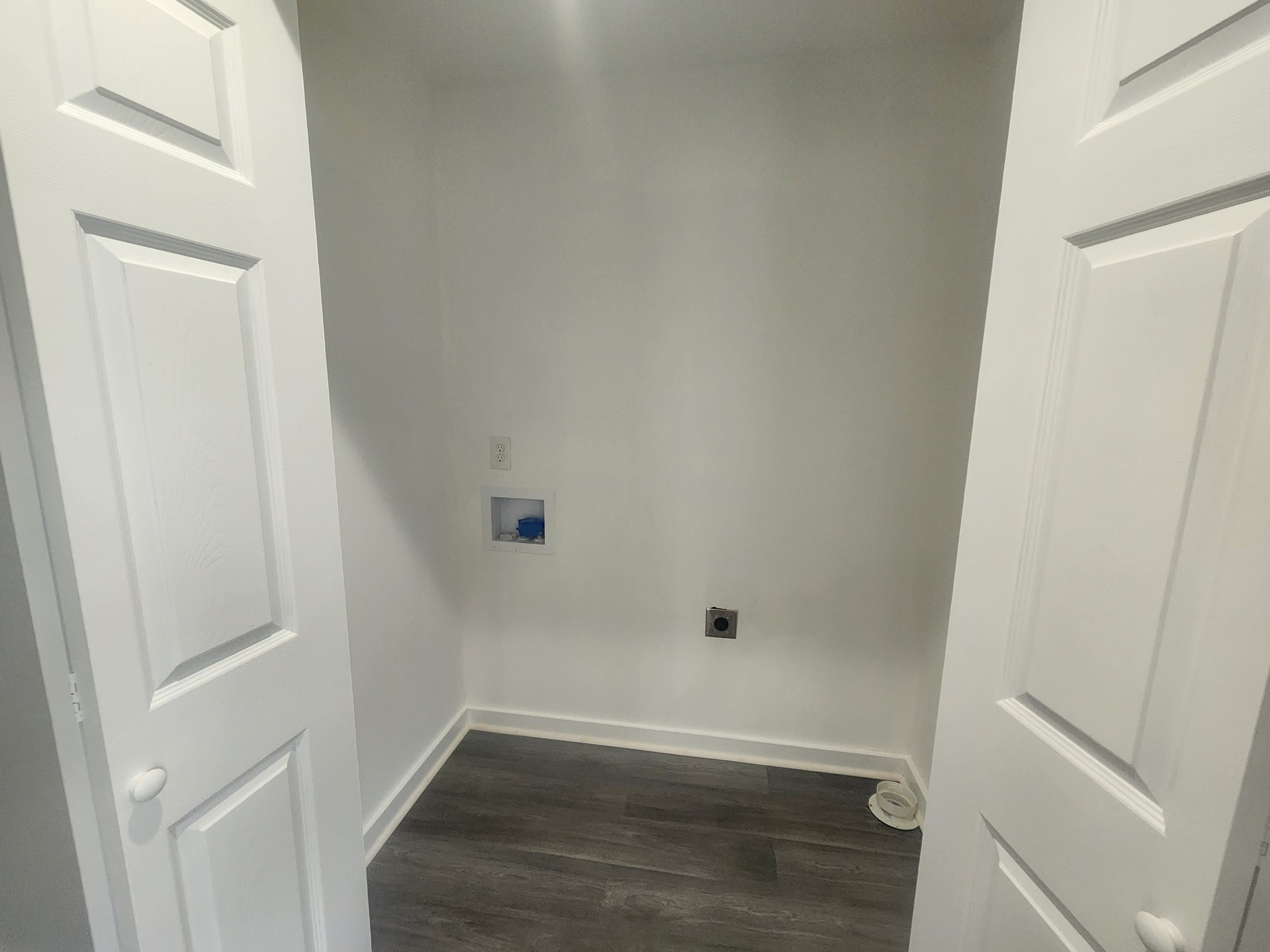 2621 Louise Avenue – photo 5