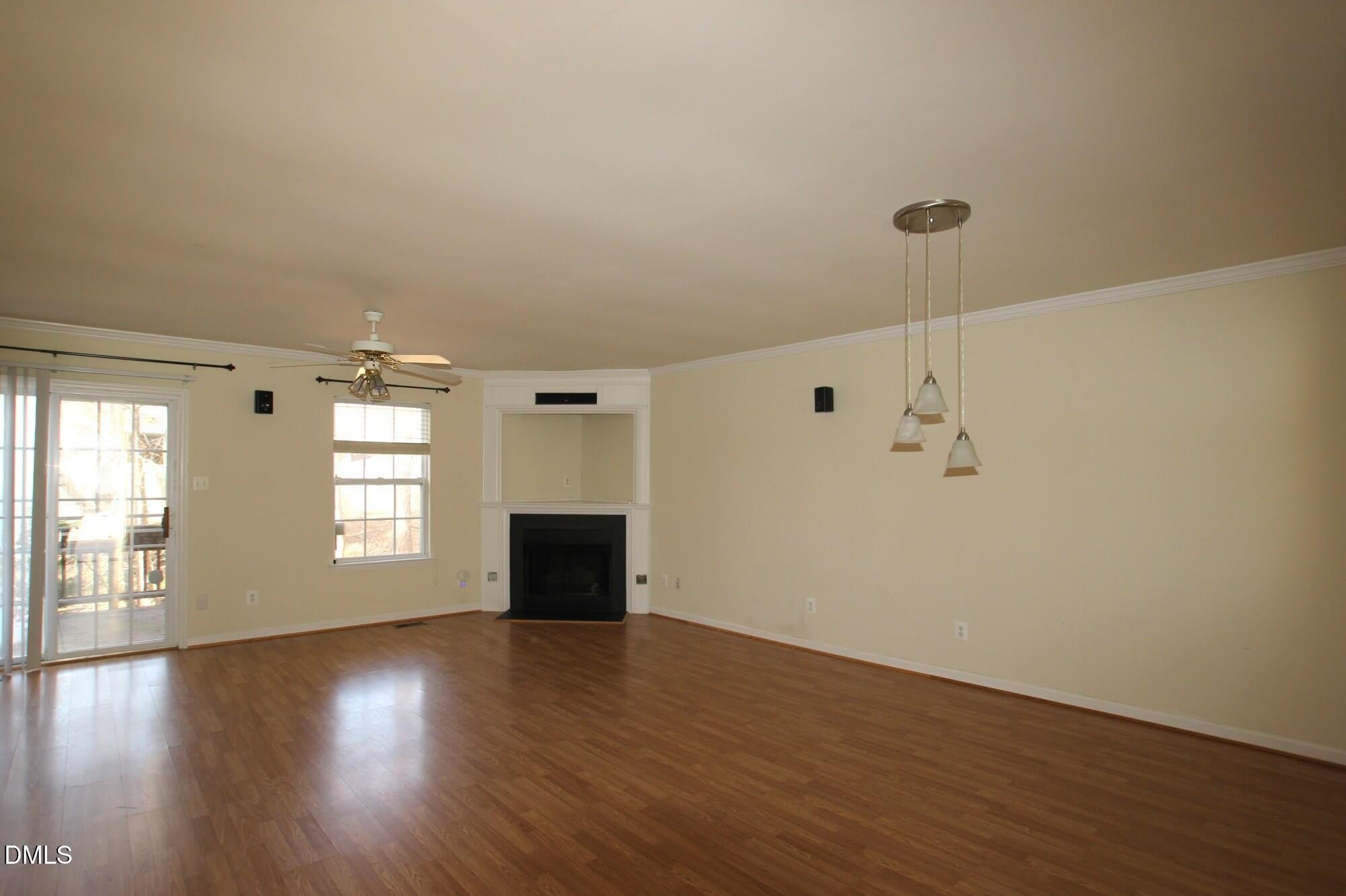 104 Climbing Ivy Court – photo 5