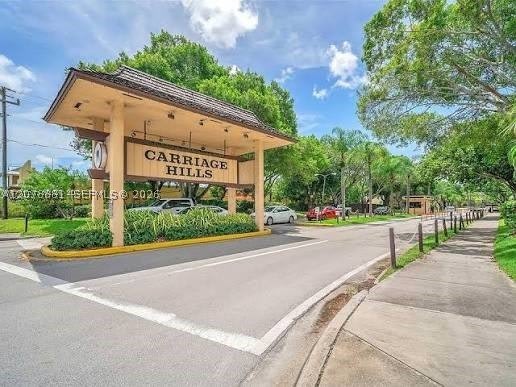 301 Cambridge Rd – photo 2