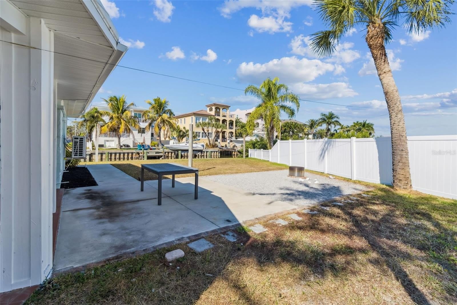 1733 BAYOU GRANDE Boulevard NE – photo 4
