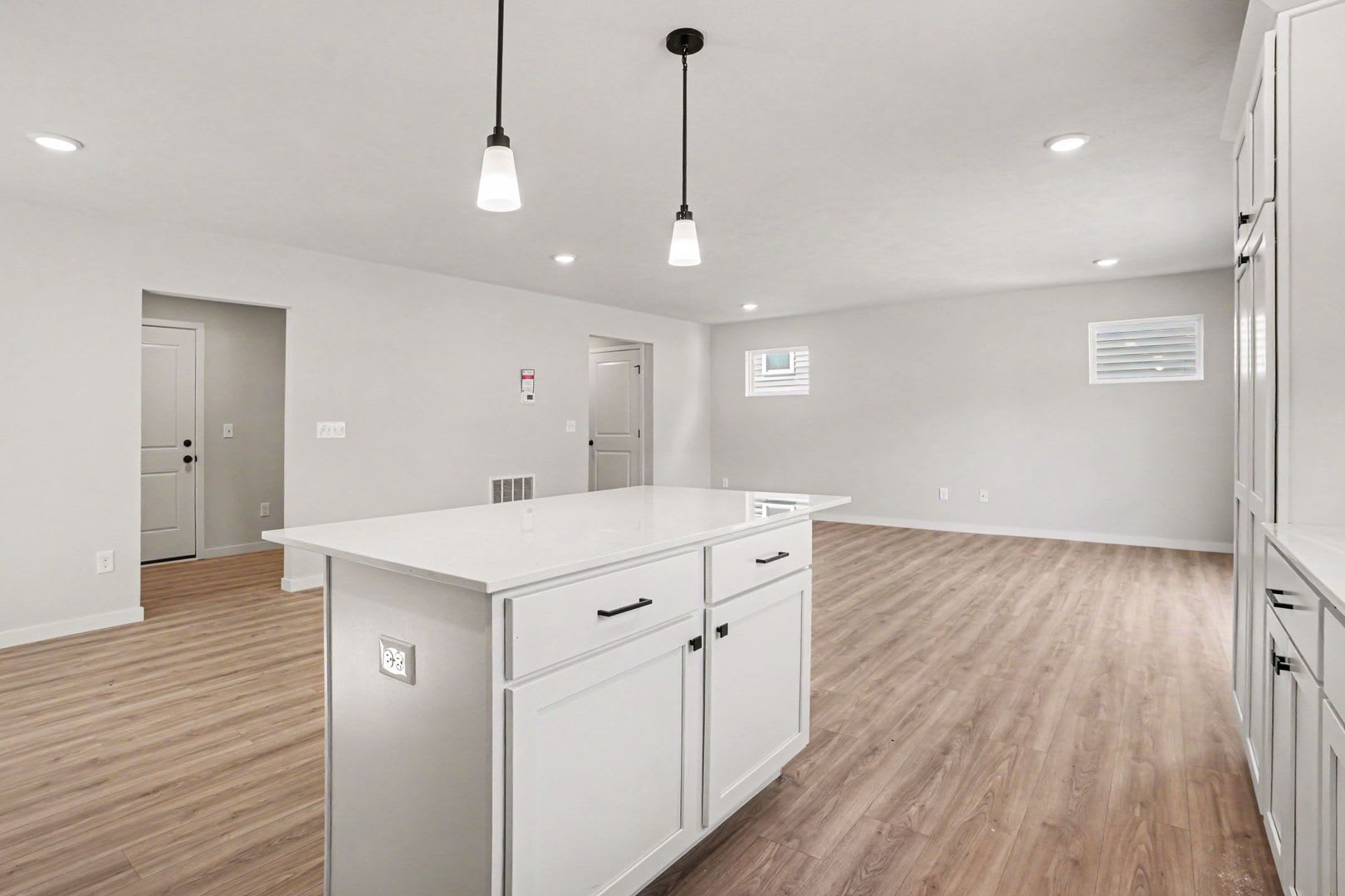 NEW CONSTRUCTION! – photo 4