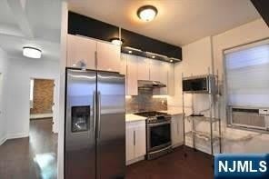 228 Maple Street – photo 3