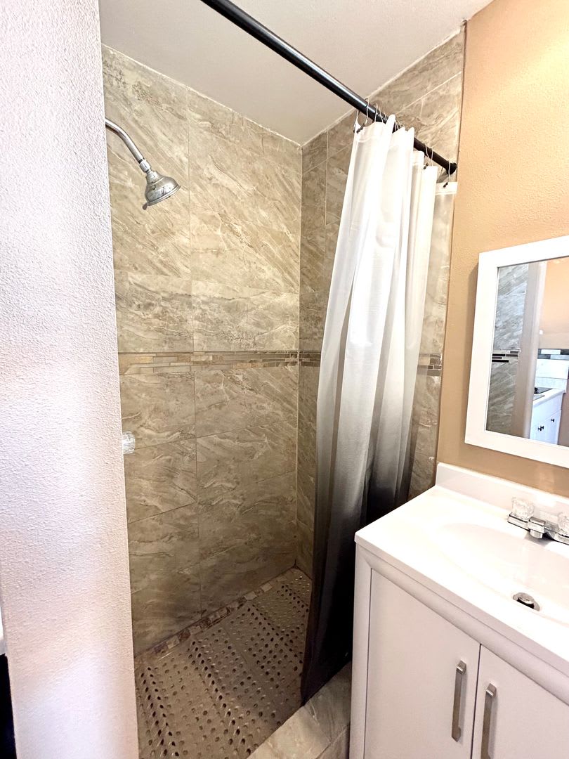 Rare Two Homes on One Property in the Heart of Blythe! – photo 4