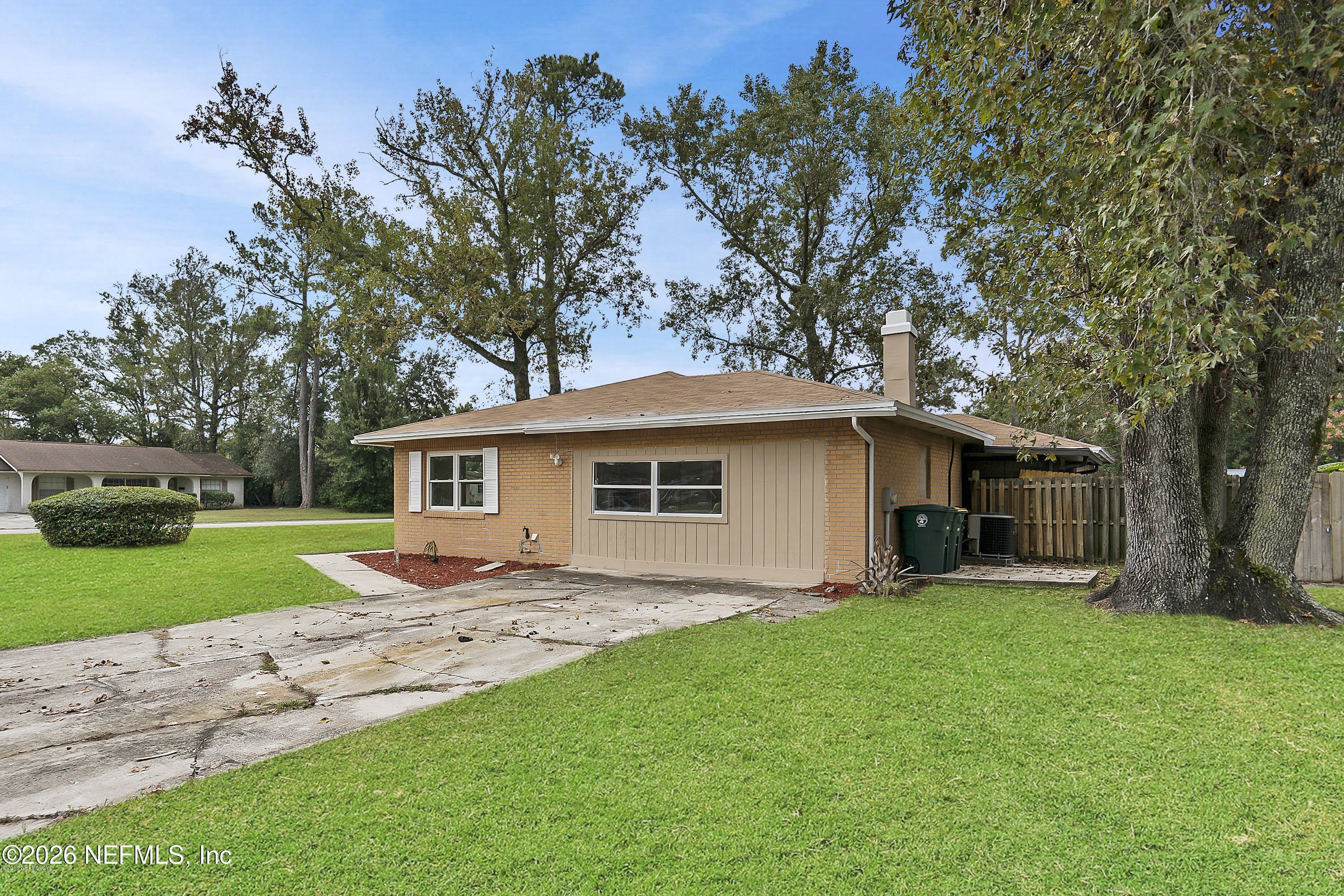 7804 Jolliet Drive – photo 4