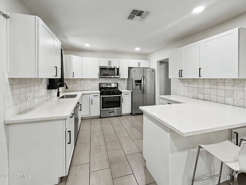 1542 W 5TH PL – photo 3