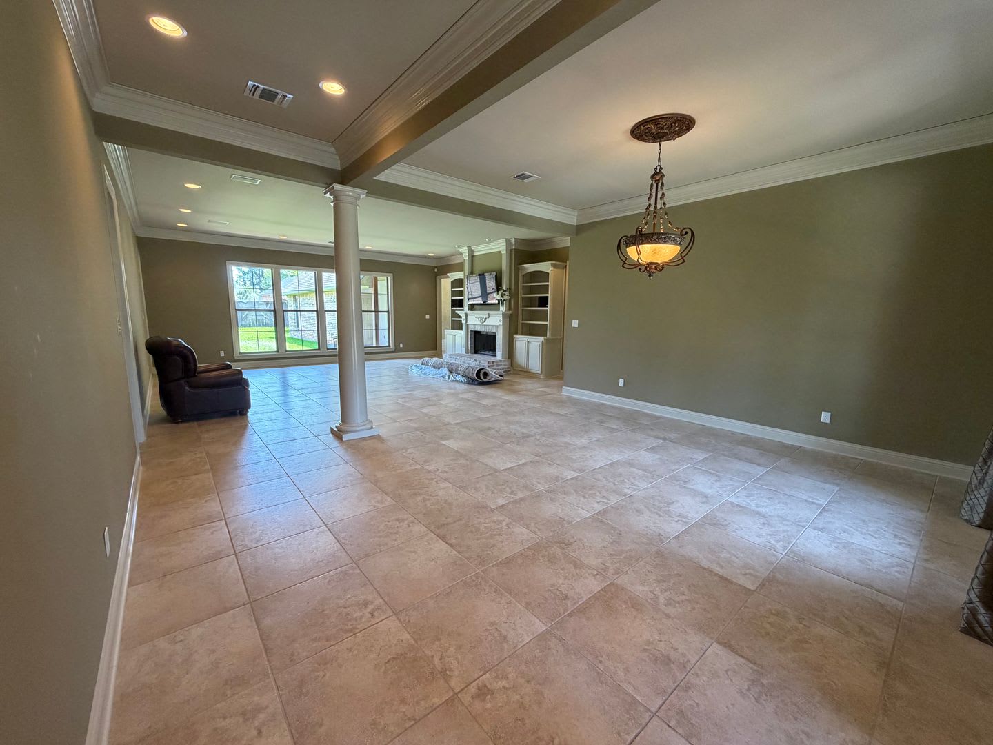 Gorgeous 4 bedroom, 3 Bathroom Home in Lakeside on Long Lake – photo 2
