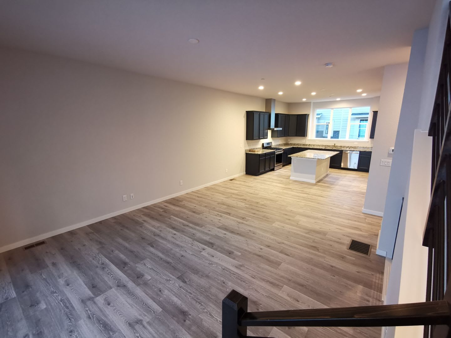 Beautiful Modern 3BD/4BA Townhome in the Heart of Superior! – photo 2