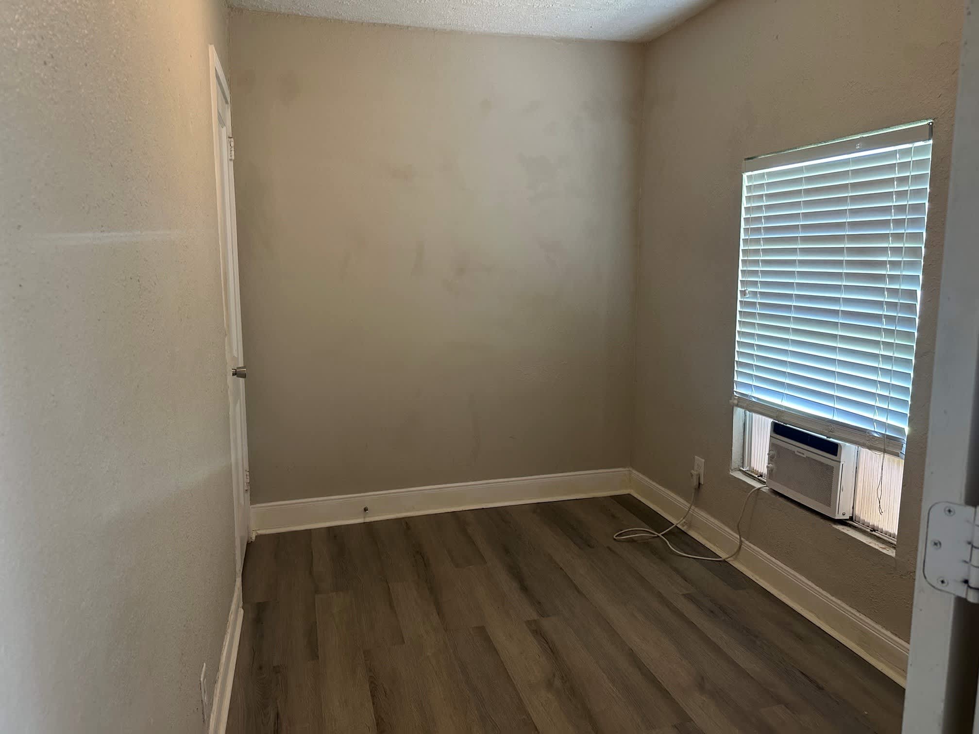 1709 West 4th Street – photo 3