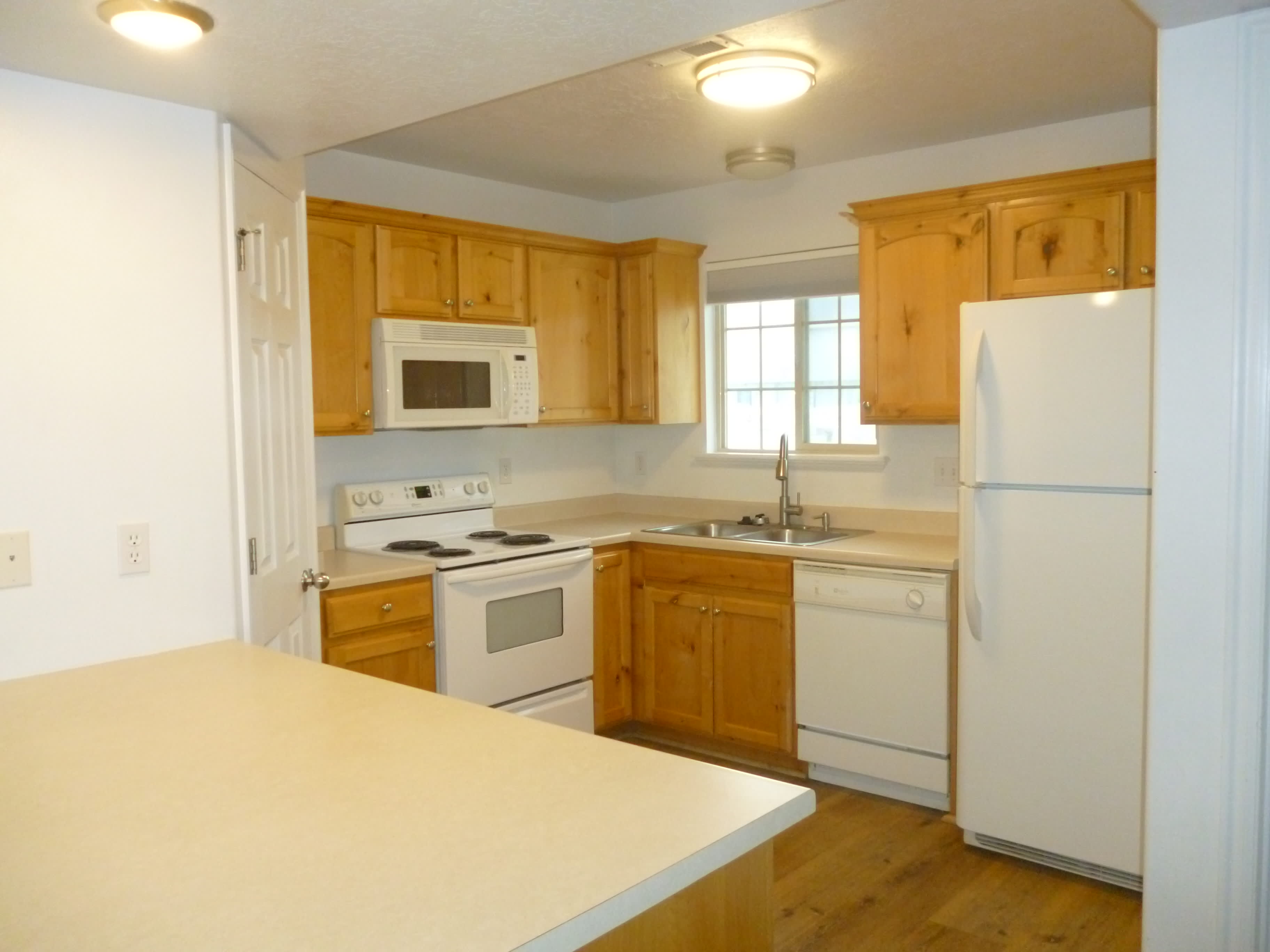 1808west, 1000 South – photo 5
