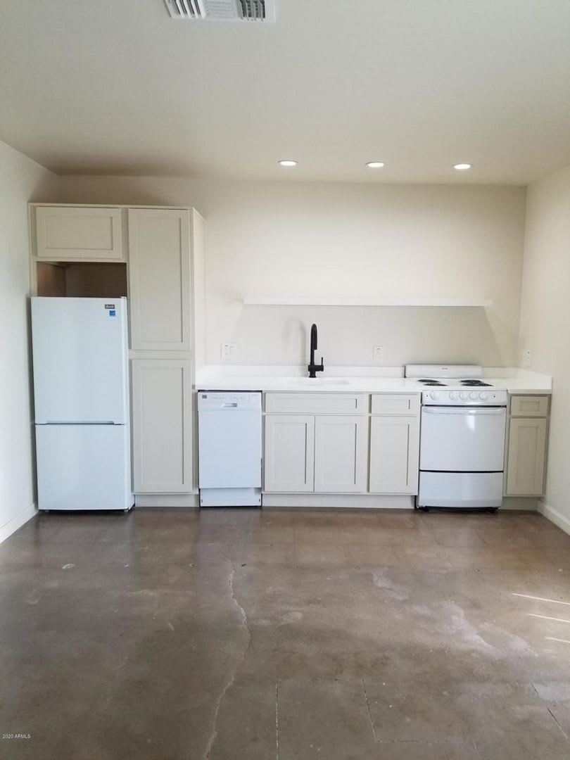 Garfield District! – photo 3