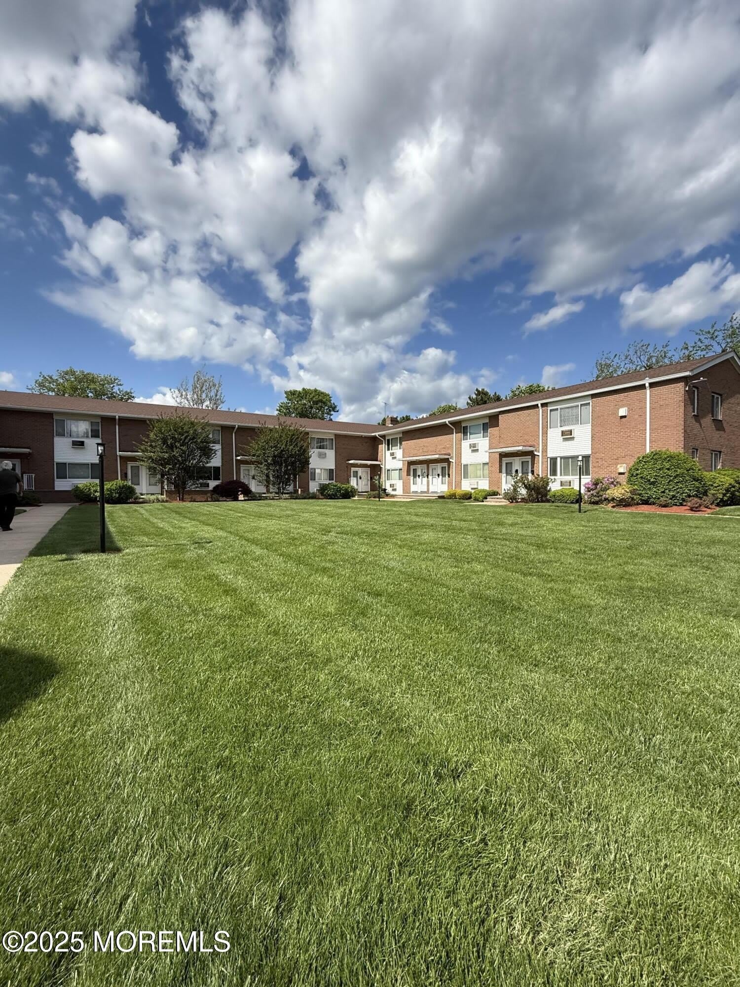 35 Sternberger Avenue – photo 3