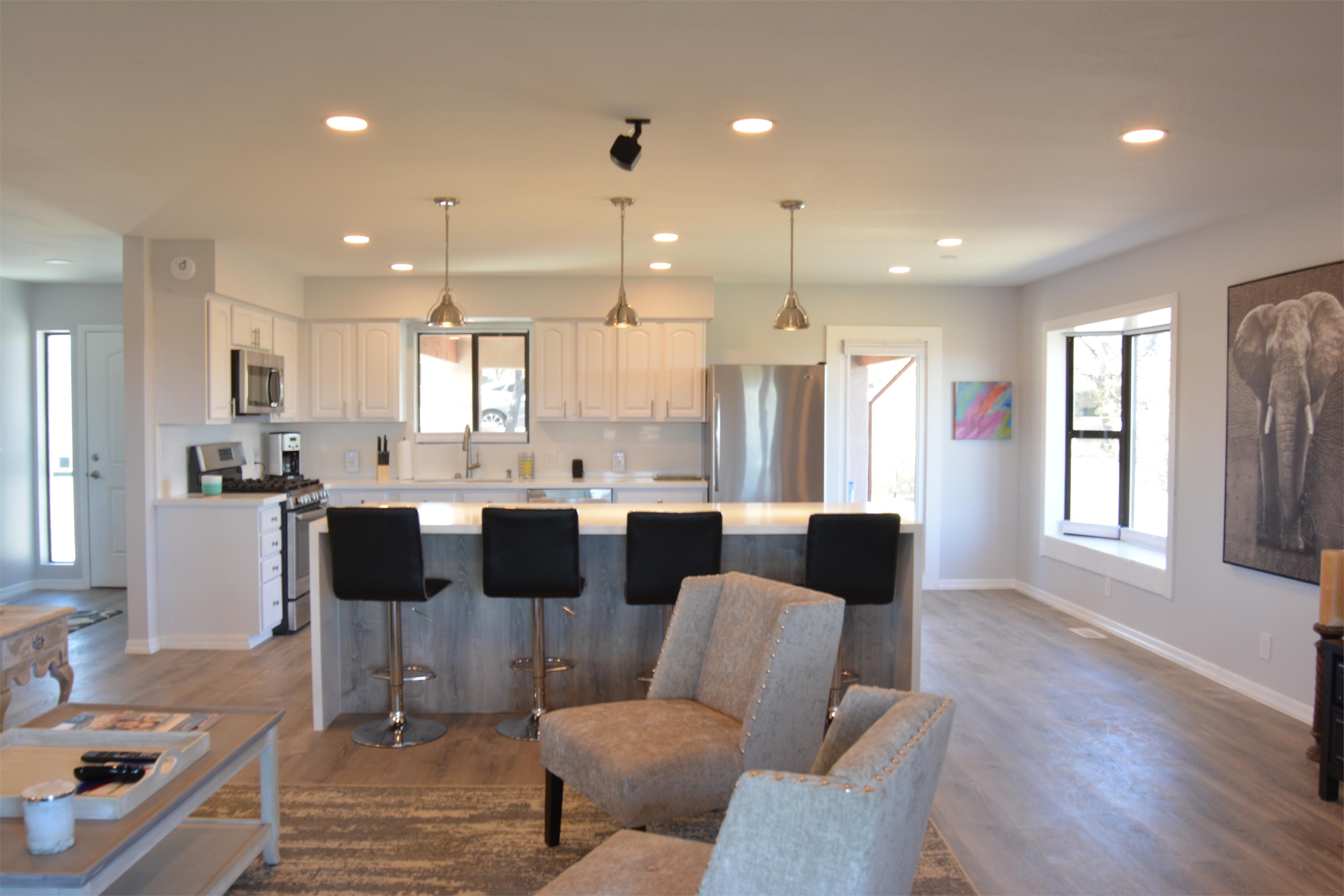2293 Sandia Drive'VACATION RENTAL' – photo 2