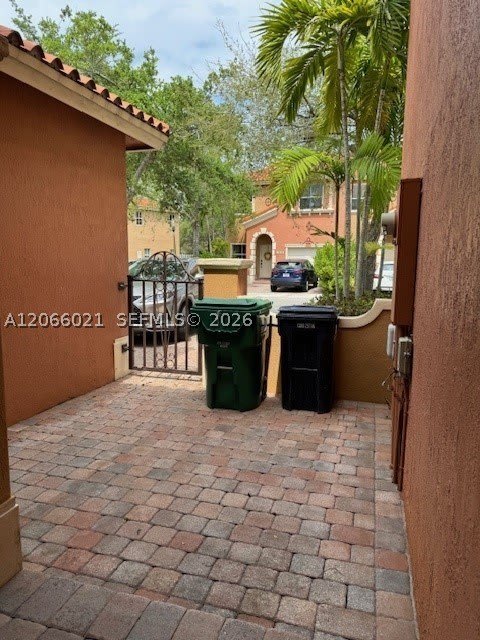 15242 SW 30th Ter – photo 5