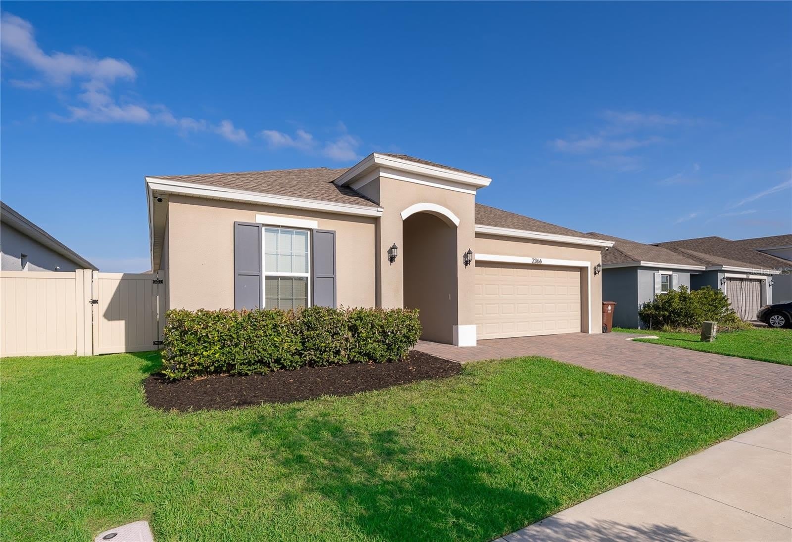 2366 WHITE CEDAR Way – photo 2