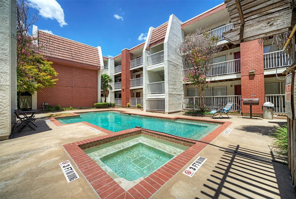 3115 Helms St Apt 210 – photo 2