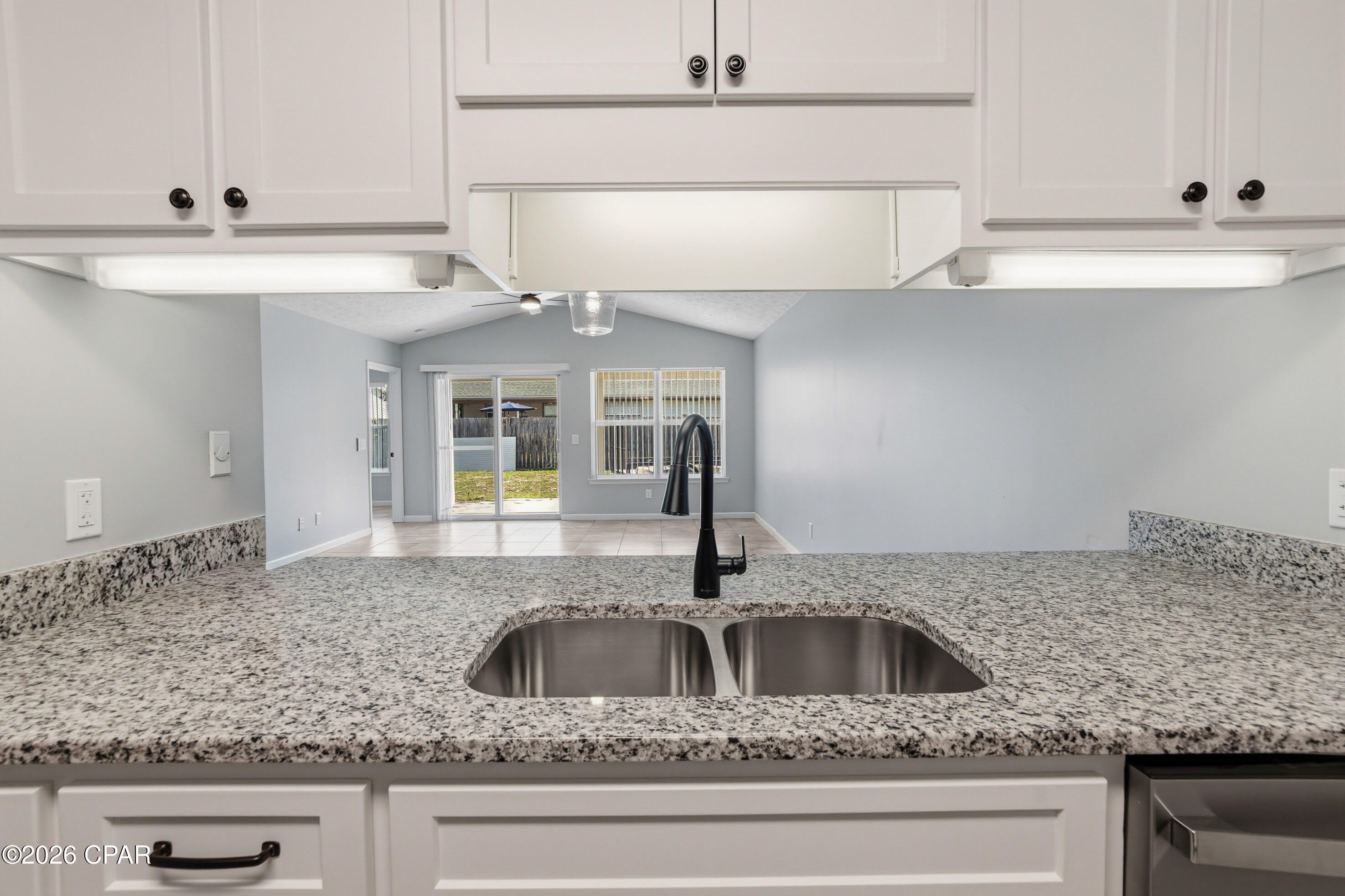 8416 N Lagoon Drive – photo 5