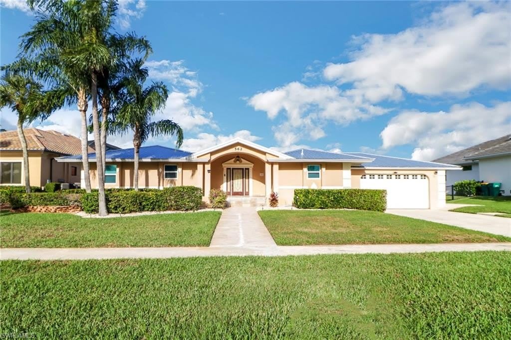 562 Goldcoast Ct – photo 4