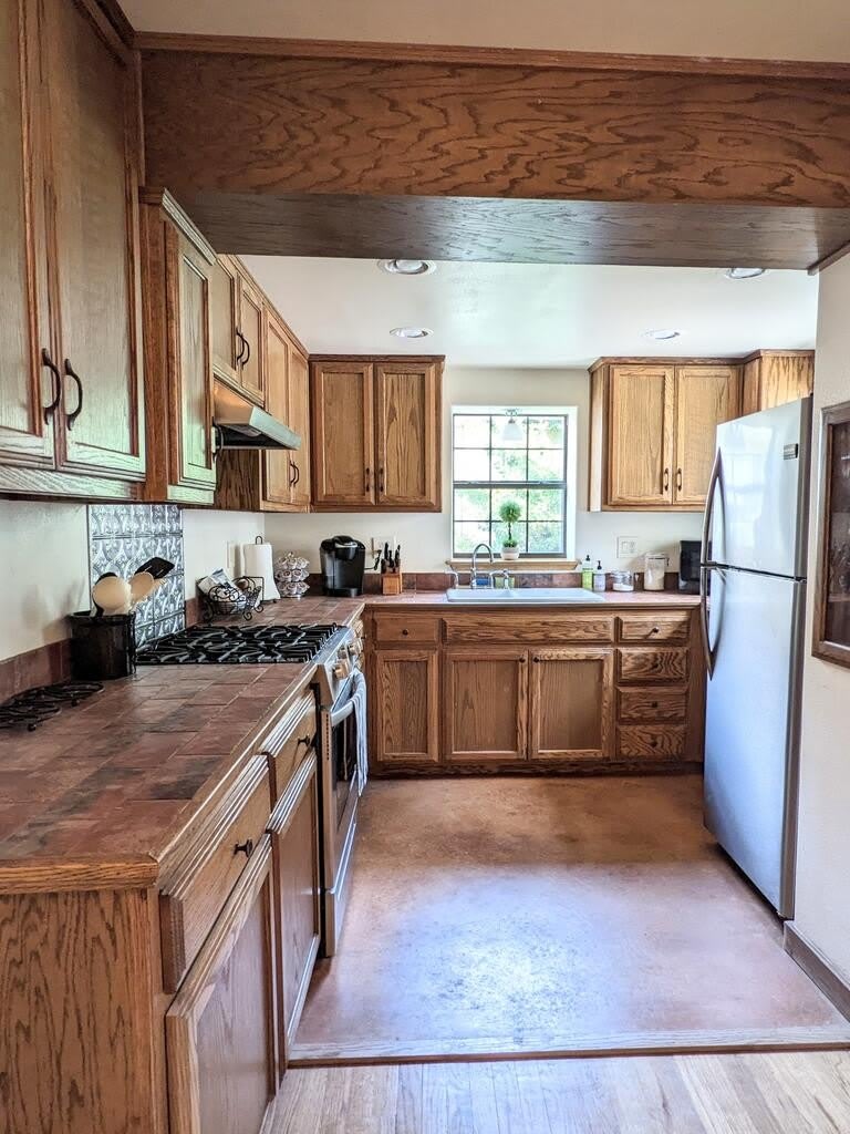 1103 W San Antonio St – photo 3