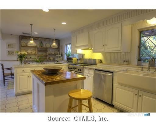38 Strawberry Ridge – photo 2