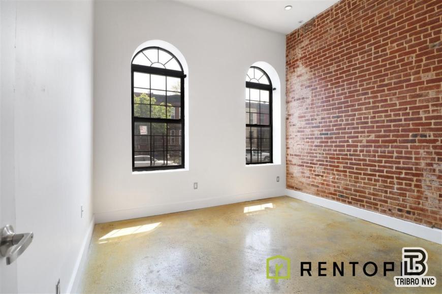 753 Lexington Avenue – photo 2