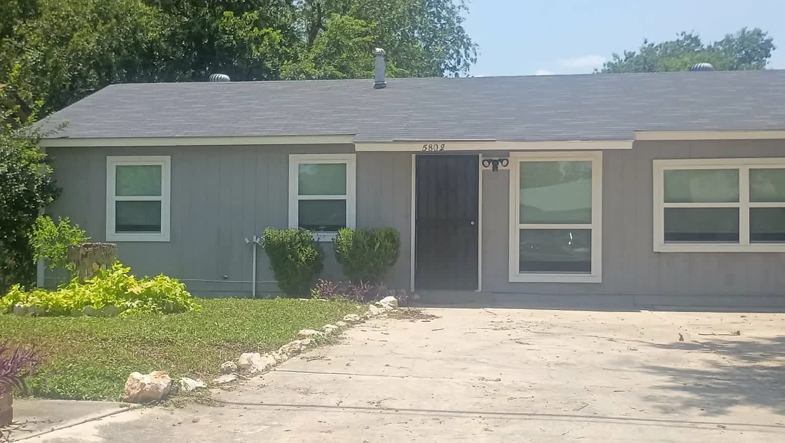 5802 Magnes Ln – photo 1