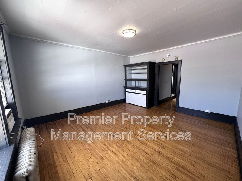 3018 1st Ave North – photo 2
