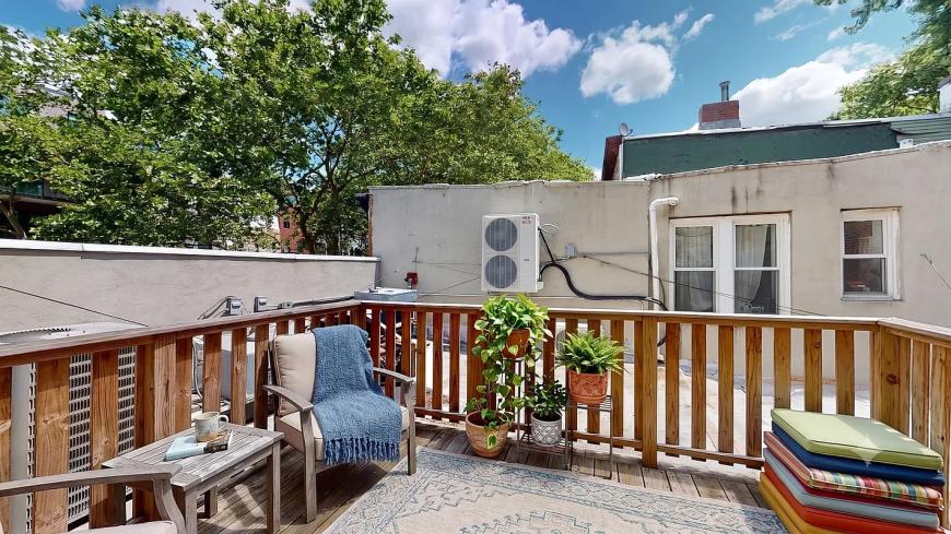 258 HALSEY Street – photo 2