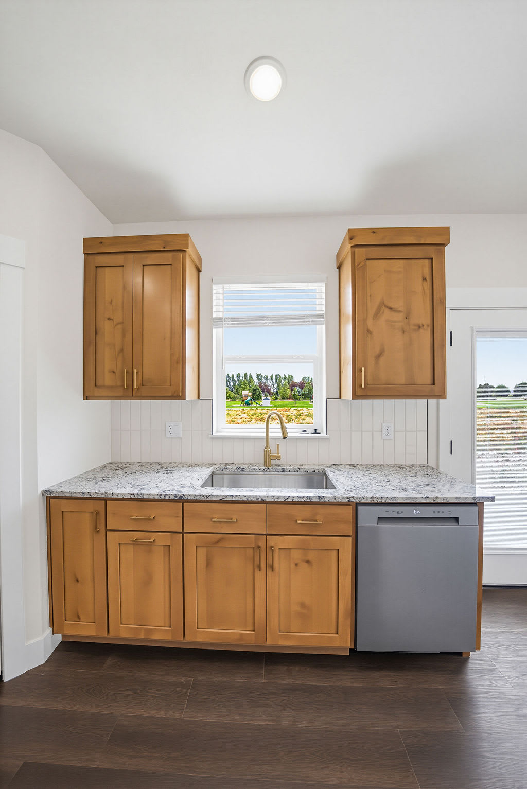 445 E River Ln – photo 2