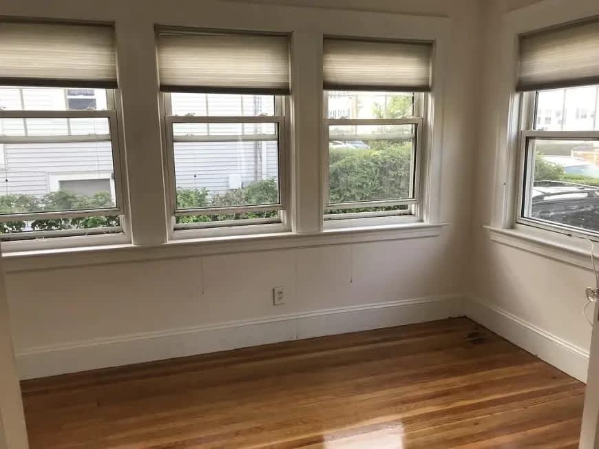 28 Trapelo St. – photo 4