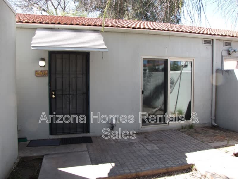 2753 W Anklam Rd – photo 2
