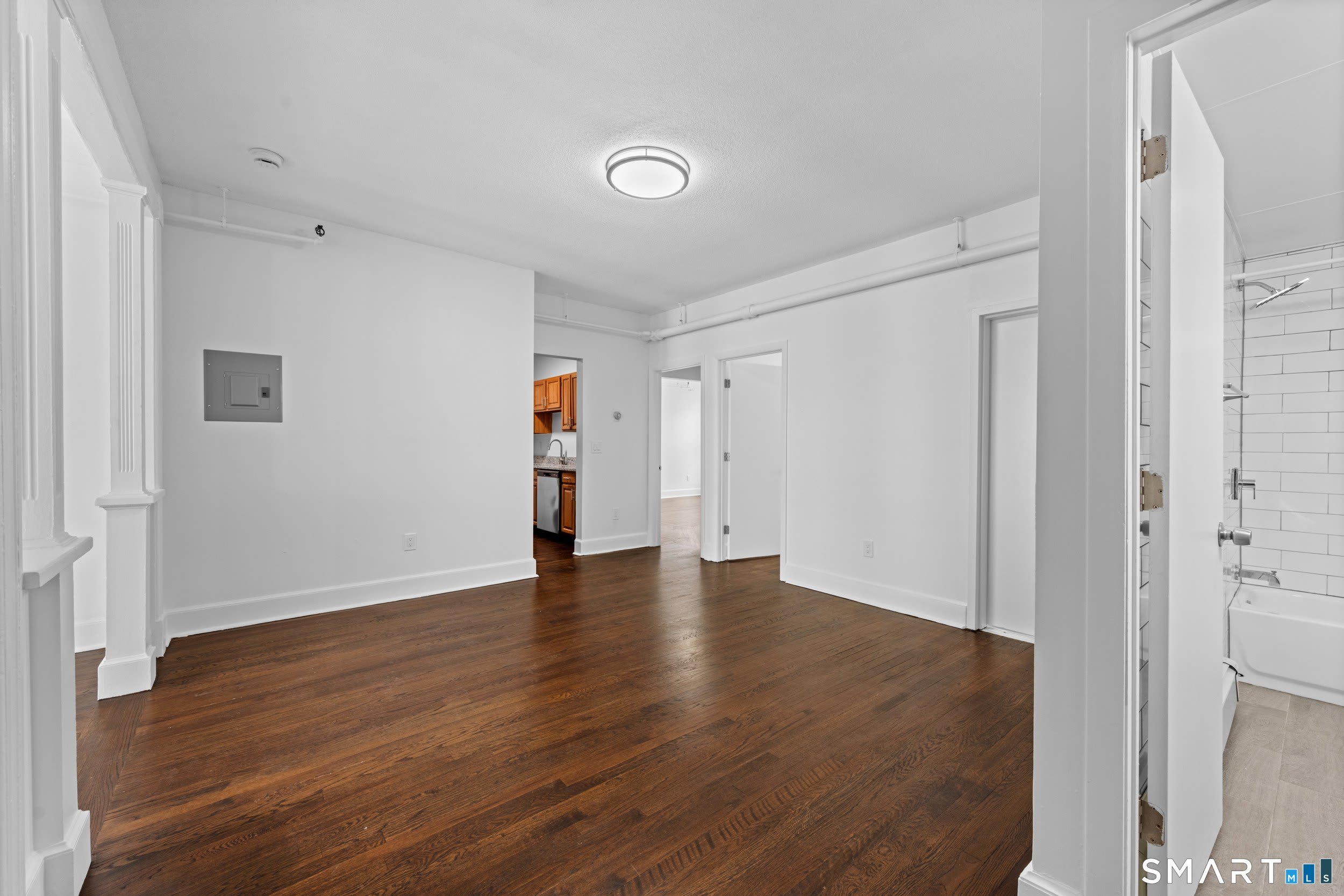 187 Bank Street – photo 5