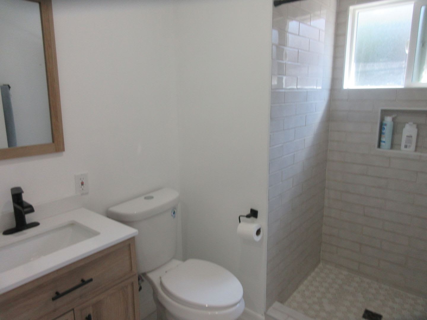 Duggan Property Management Inc Presents Adorable Adu In Sylmar – photo 5