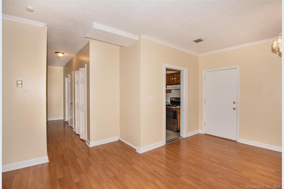 90 Kane St – photo 5