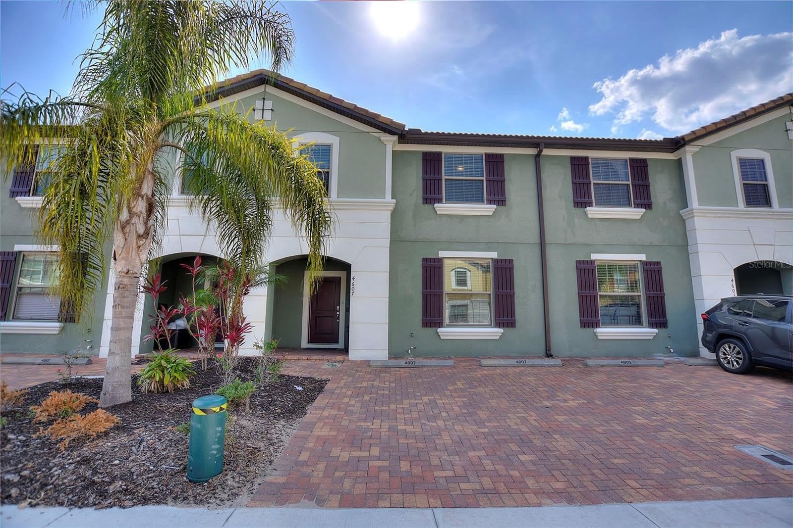 4607 TERRASONESTA Drive – photo 2