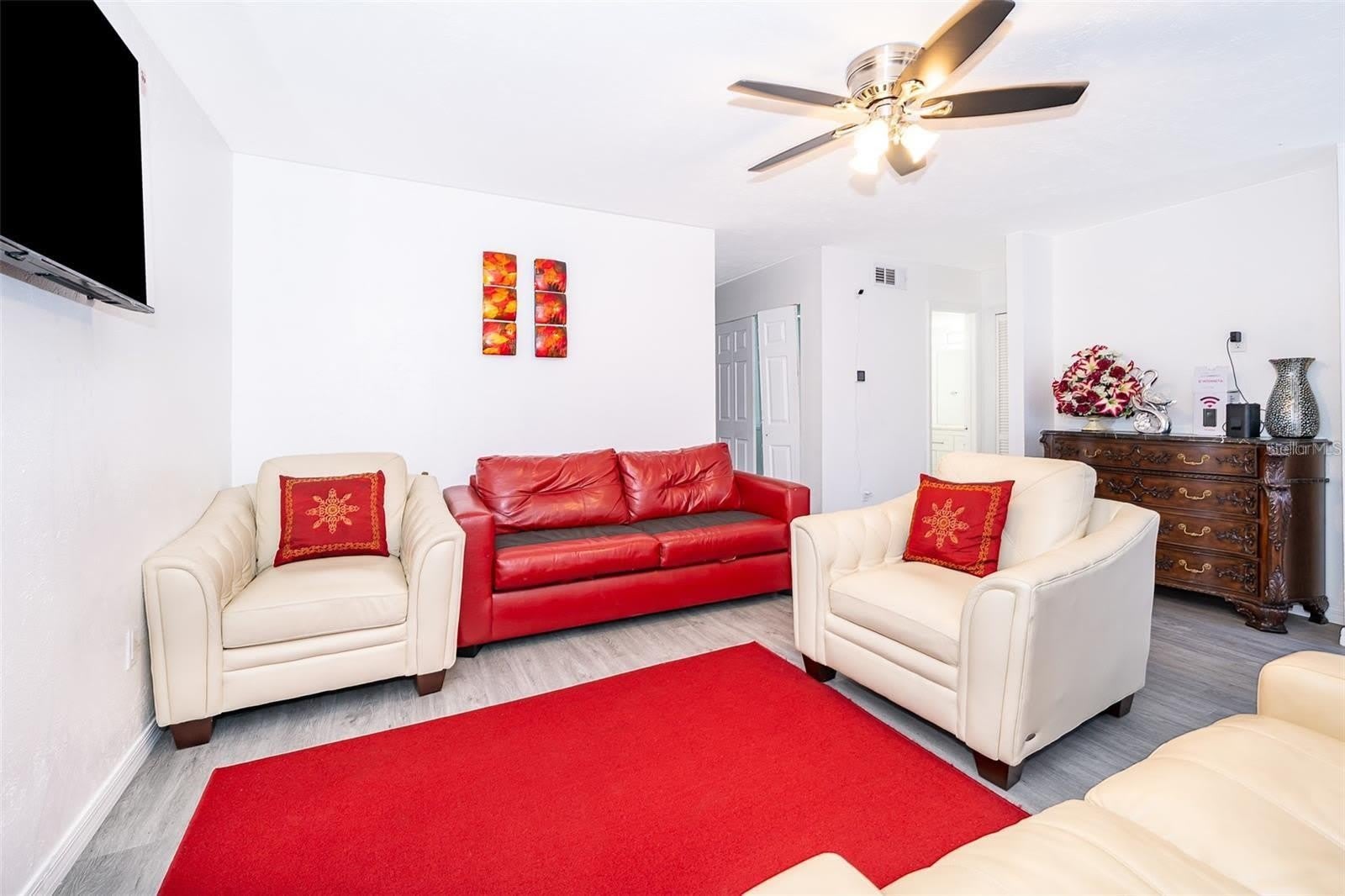2031 LUDLOW Lane – photo 4