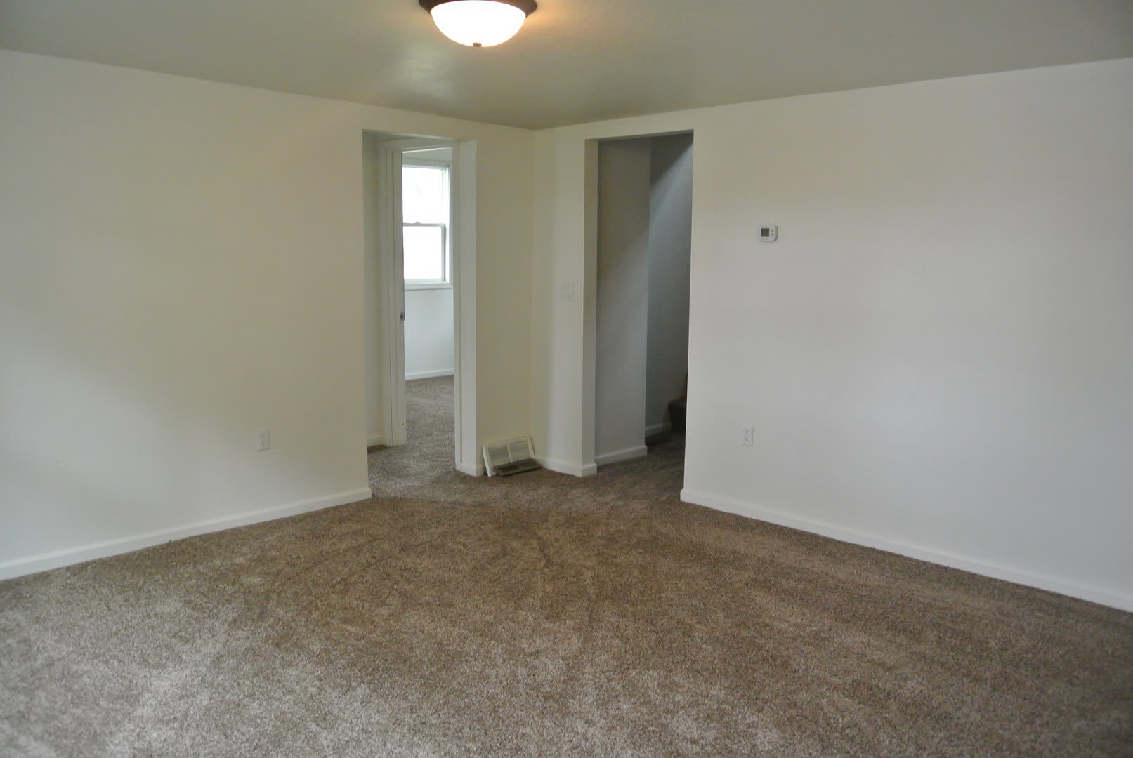 House- NW – photo 2