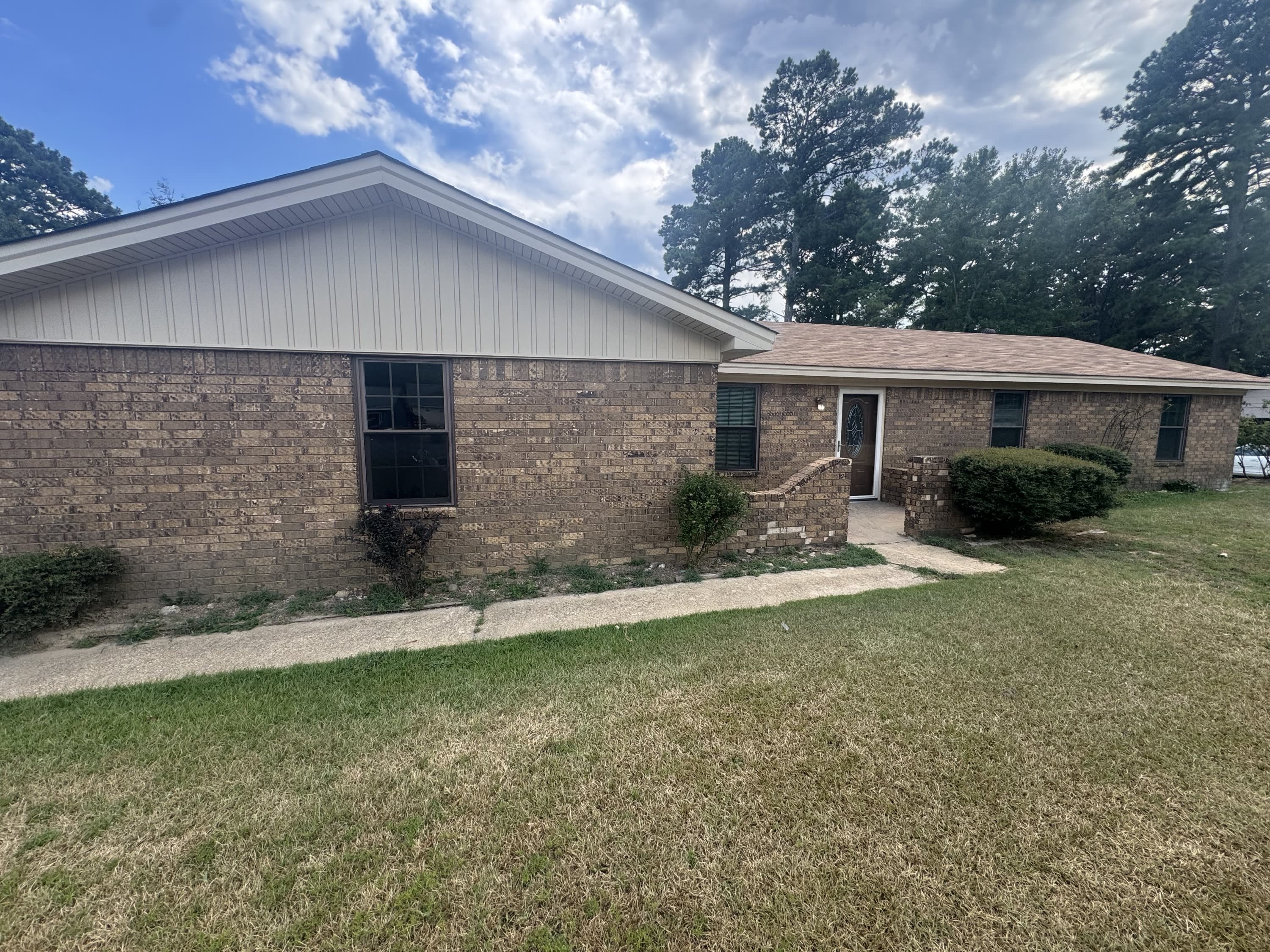 1619 Leawood Drive – photo 3