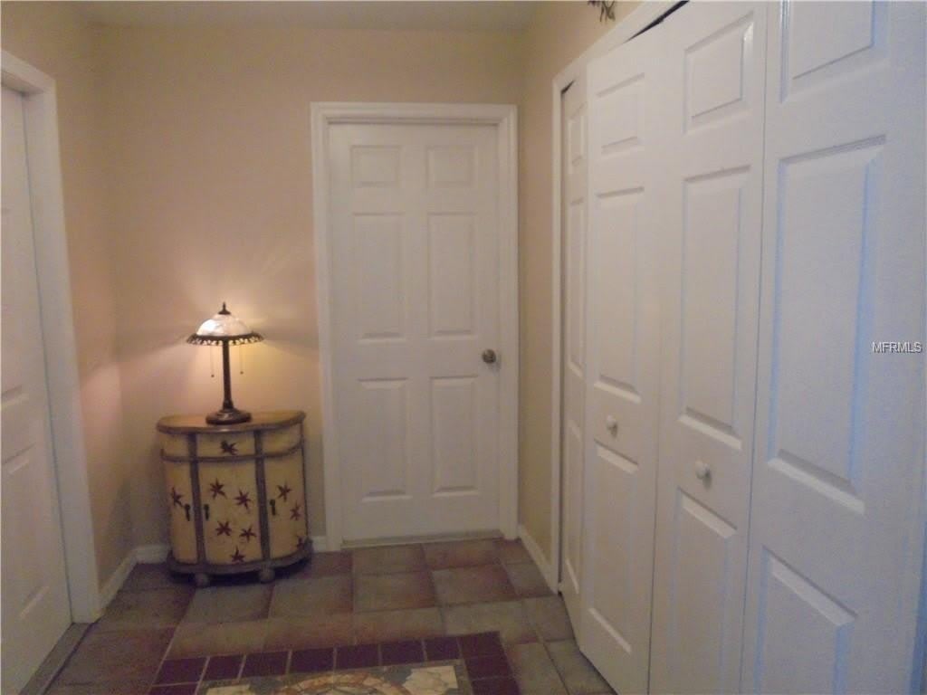 27209 WASHINGTON STREET – photo 2