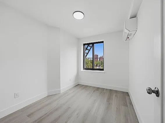 300 E 96th St Apt 2D – photo 3