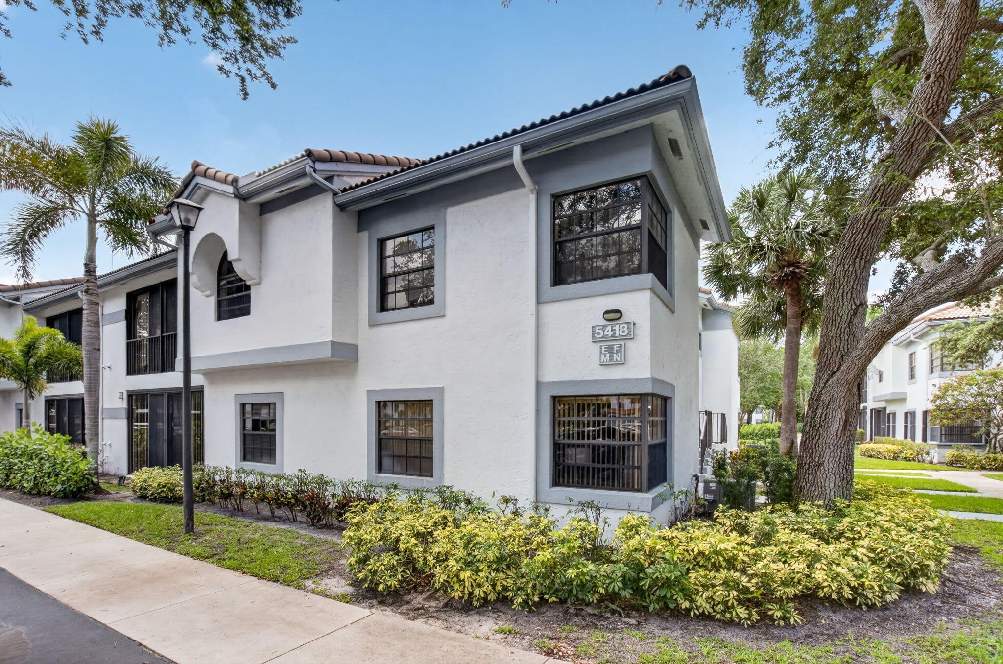 5418 Firenze Drive – photo 2