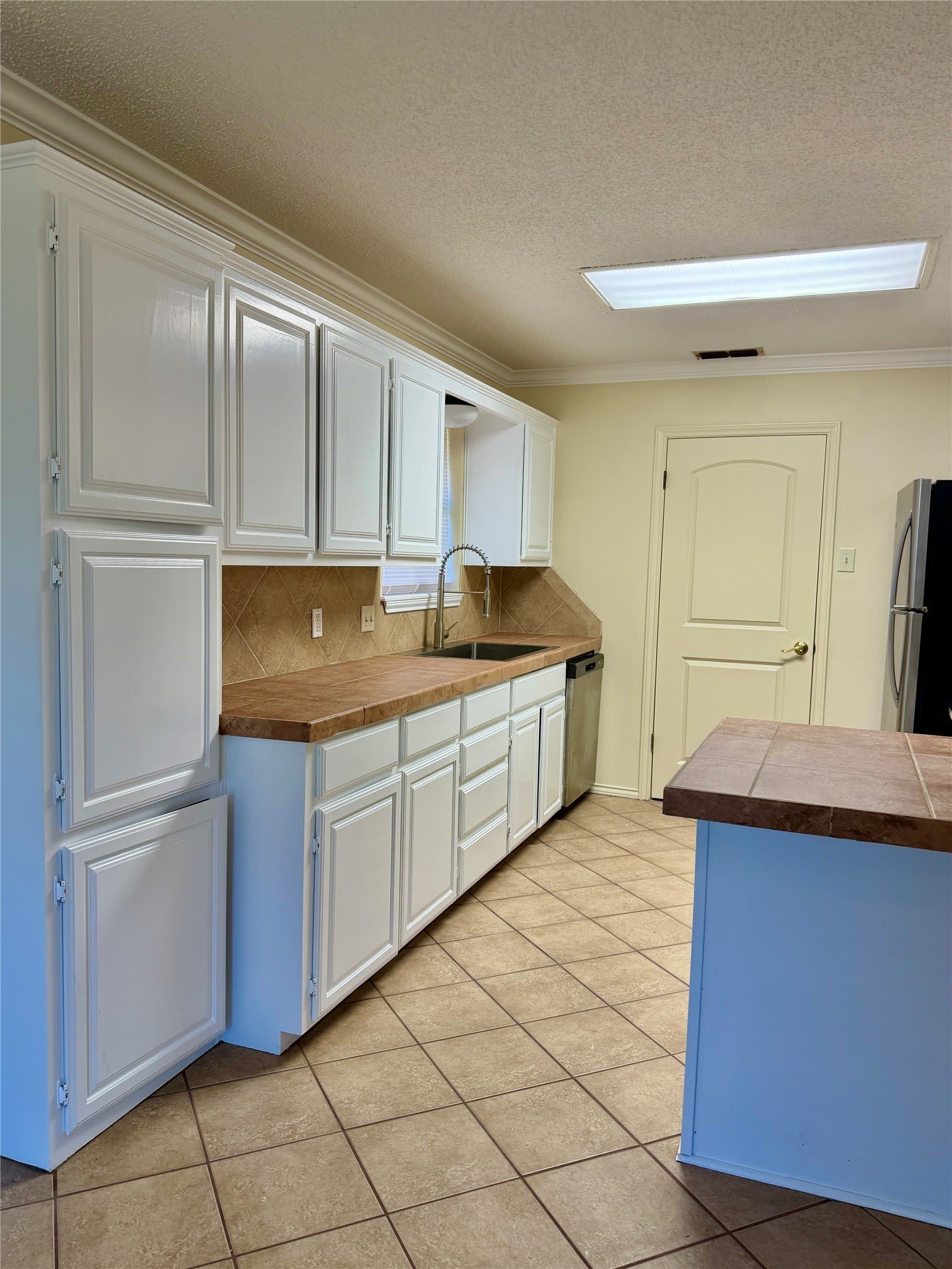 5173 Western Plains Avenue – photo 4