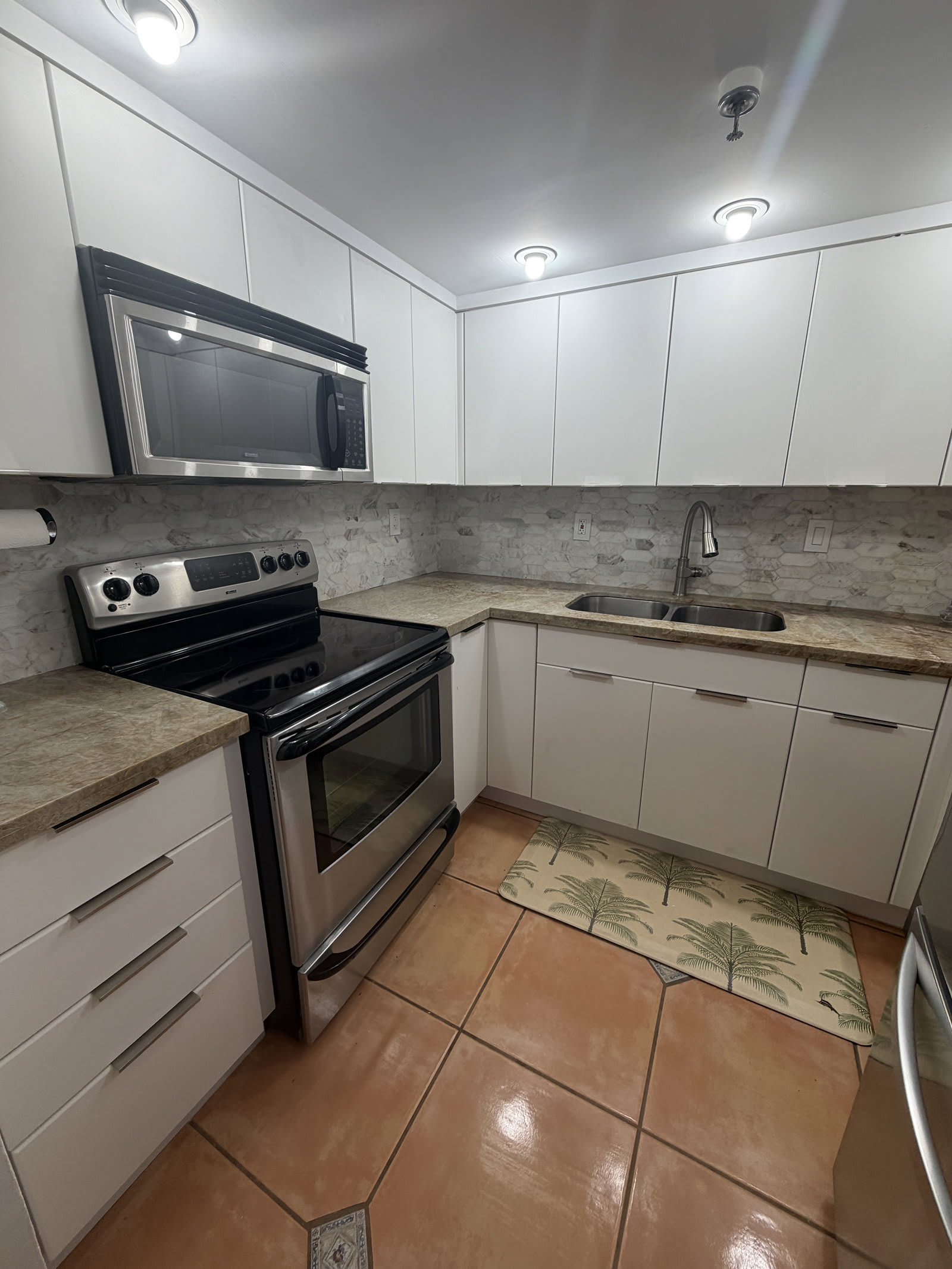 5249 Northwest 7th Street – photo 4