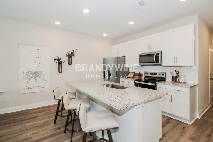1140 Wildflower Drive – photo 5